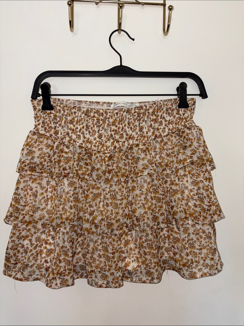Altar'd State Floral Tiered Ruffle Skirt - White / Brown and Gold